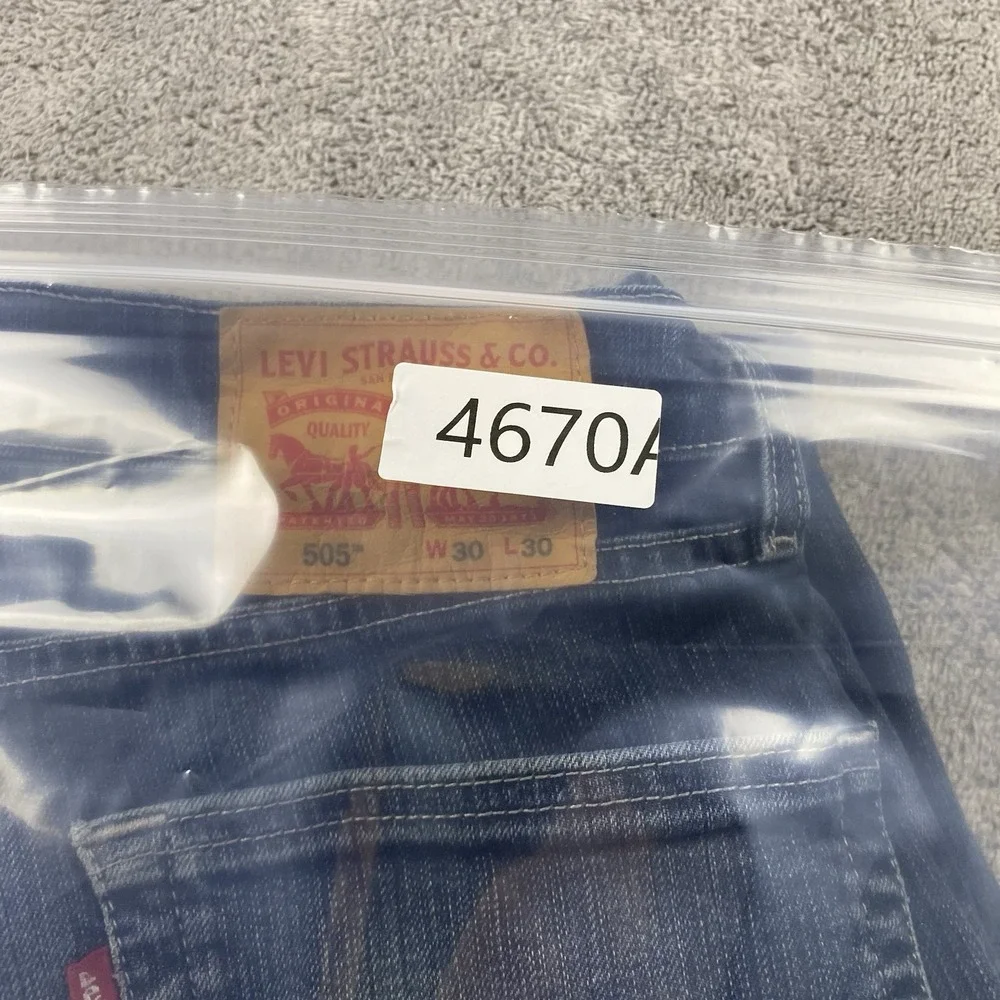 Levi 505 Straight Leg‎ Jeans Mens 30x29 Blue Medium Wash Mid Rise Distressed